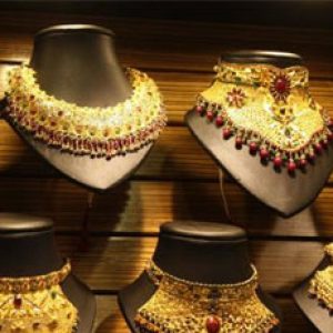 Gold Rate Today in Chennai (April 3, 2026): 22K & 18K Prices Rise, Silver Remains Steady