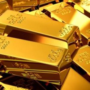 Gold Prices Show Mild Dip, Silver Sees Sharp Rise Today