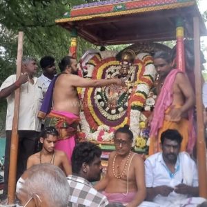 கார்த்திகைத் தீபத் திருவிழாவையொட்டி அண்ணாமலையார் உண்ணாமுலைஅம்மன் கிரிவலம்!